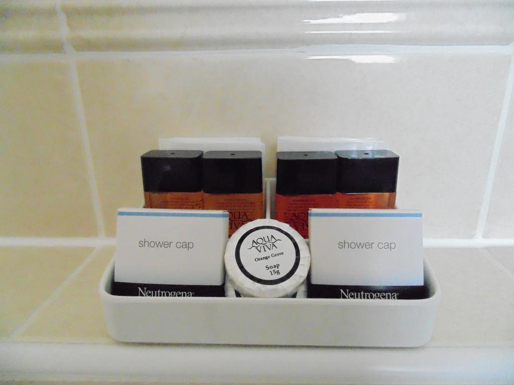 Cedar Inn 爱丁堡 外观 照片