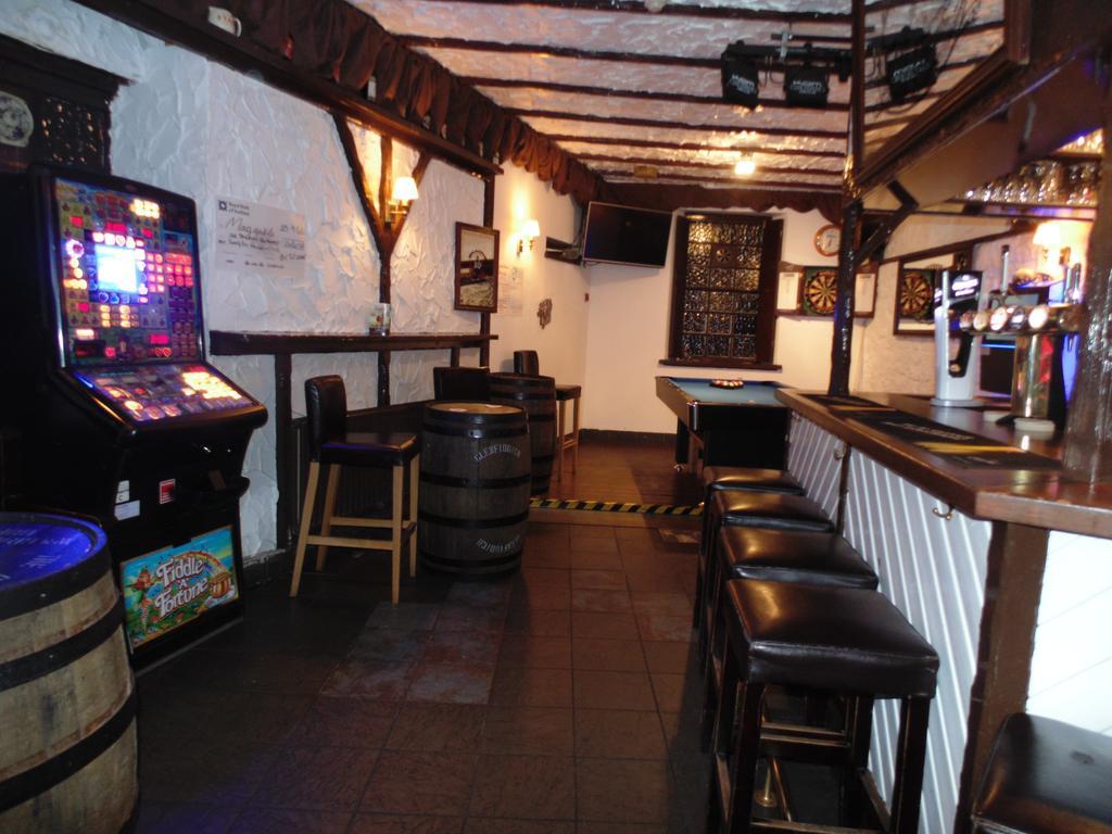 Cedar Inn 爱丁堡 外观 照片